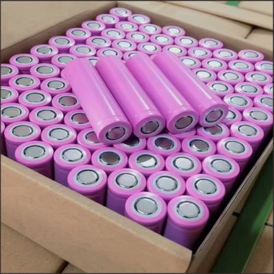 21700 batterie au lithium, 3,7V, capacité 5000mAh, forme ronde, lampe de poche très légère, batterie d'alimentation pour outils électriques