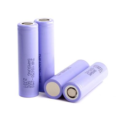 500 batterie au lithium légère électronique des périodes 18650 3.85V à 4.1V