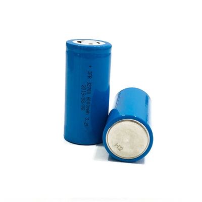 La haute déchargent la batterie 32650 de 6000mAh 3,2 V LiFePo4 cellule de batterie cylindrique de 32700 LFP