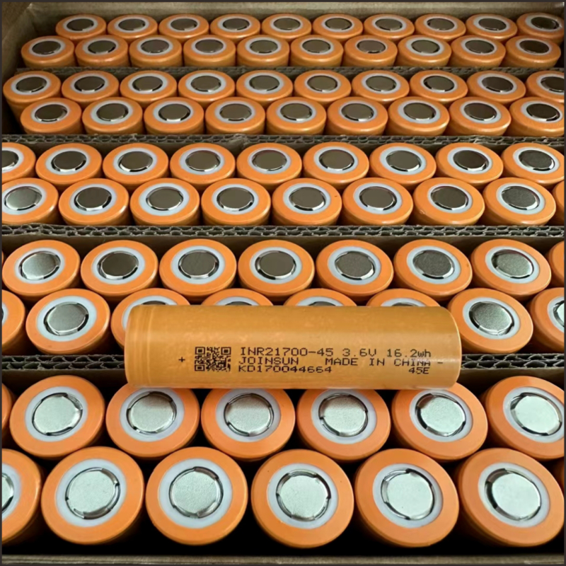 21700 batterie au lithium, 3,7V, capacité 5000mAh, forme ronde, lampe de poche très légère, batterie d'alimentation pour outils électriques